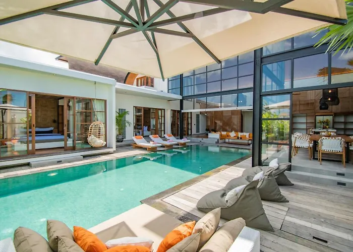 Villa Mango 2 - Amazing 4-bdr In Berawa ! Perfect Location