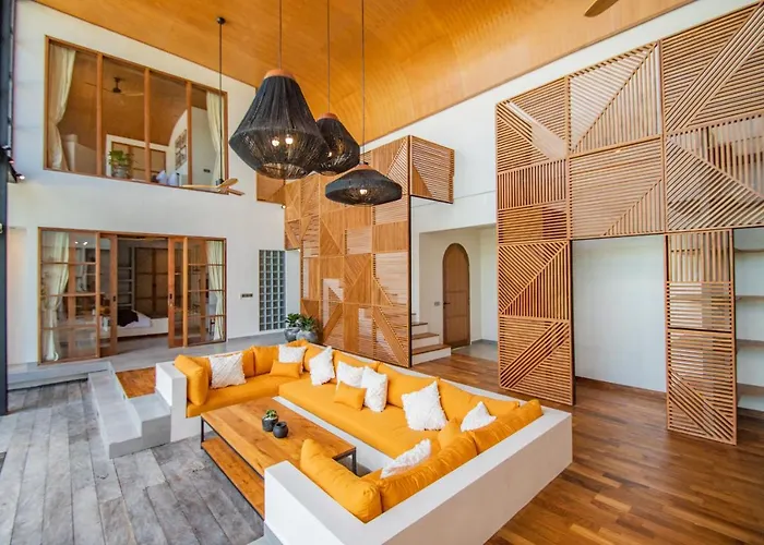 Villa Mango 2 - Amazing 4-bdr In Berawa ! Perfect Location