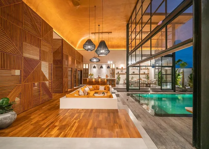 Mango 2 - Amazing 4-bdr In Berawa ! Perfect Location Villa *