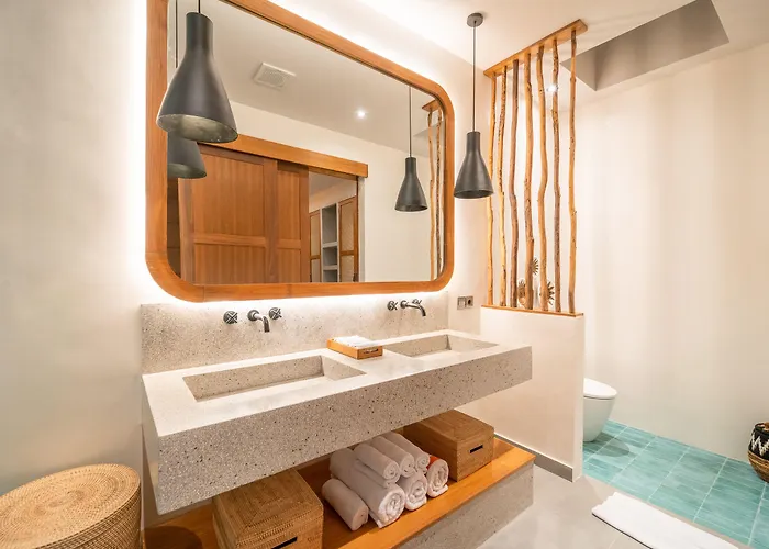 Mango 2 - Amazing 4-bdr In Berawa ! Perfect Location ヴィラ *